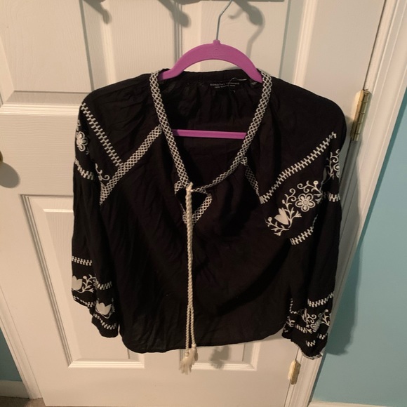 Embroidered Tunic - Picture 3 of 3